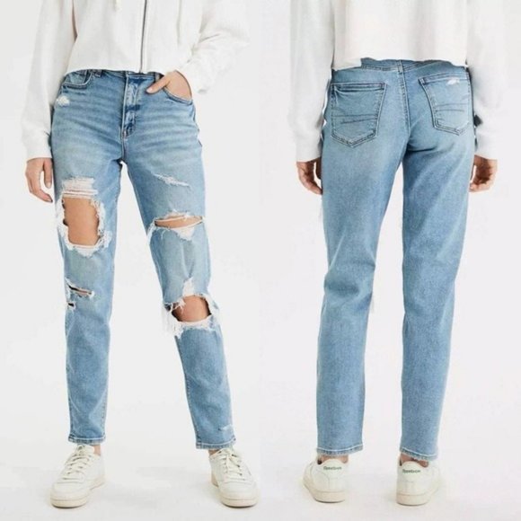 NWT American Eagle Distressed Mom Jeans Size 24